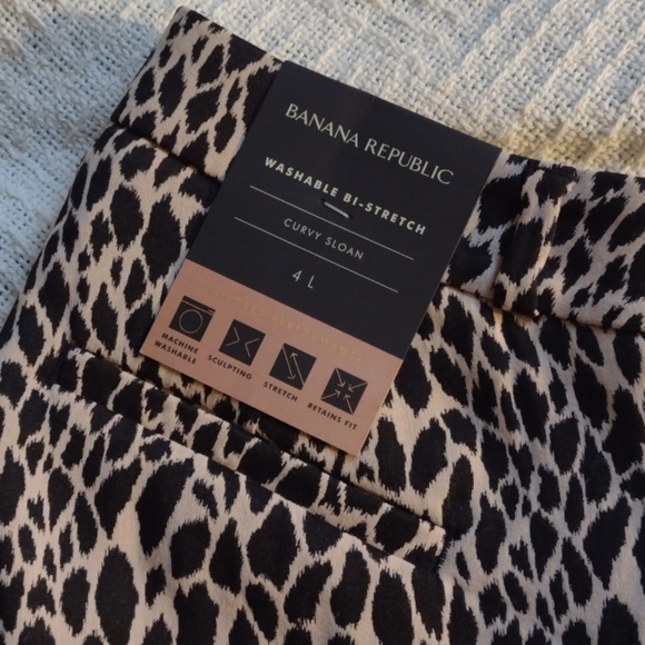 Banana Republic giraffe print dress pants 4L - Picture 2 of 5